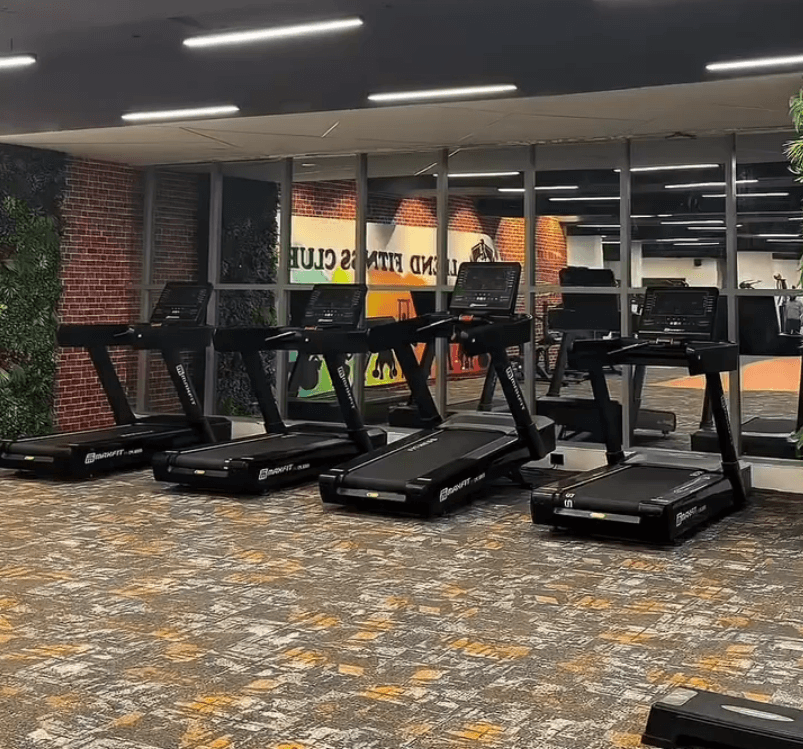 Legend Fitness Club gym facility - training area with equipment